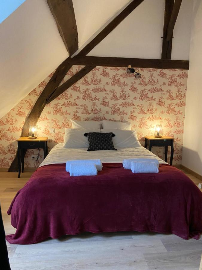 La Charmeraie : Gite De Charme, Piscine Et Spa Thésée Kültér fotó